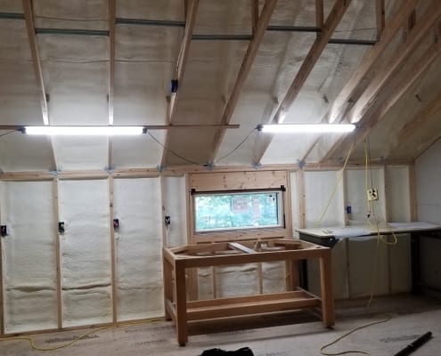 spray insulation nh on a home