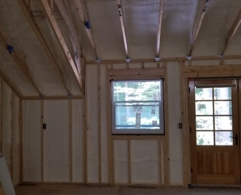 spray insulation nh on a home